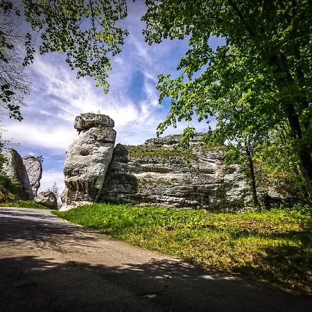 Poziom 511 Jura Wellness & 4* Ogrodzieniec
