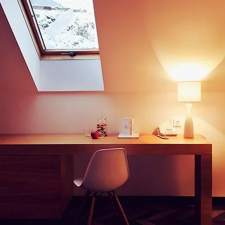 Poziom 511 Jura Wellness & 4* أوغرودجينيتس