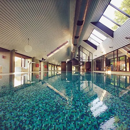 Poziom 511 Jura Wellness & فندق