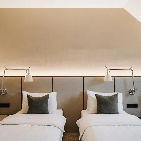 Hotel Poziom 511 Jura Wellness & Ogrodzieniec