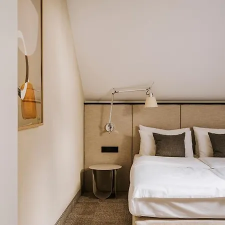 Poziom 511 Design Hotel&spa 4* Ogrodzieniec