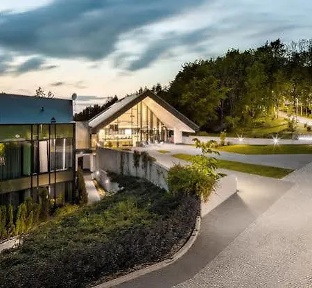 Poziom 511 Jura Wellness & 4* أوغرودجينيتس