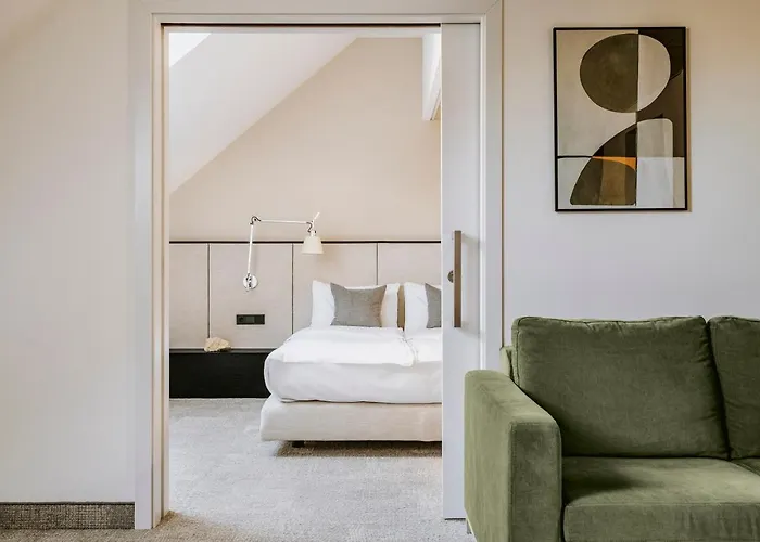 Poziom 511 Jura Wellness & 4* Ogrodzieniec