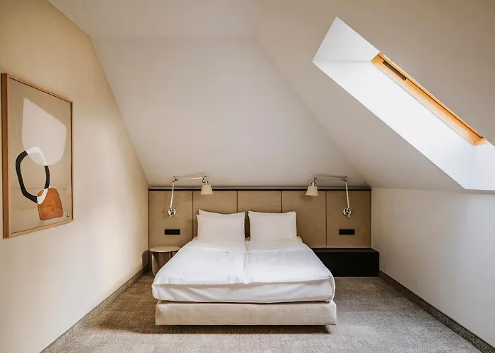 Poziom 511 Jura Wellness & 4* Ogrodzieniec