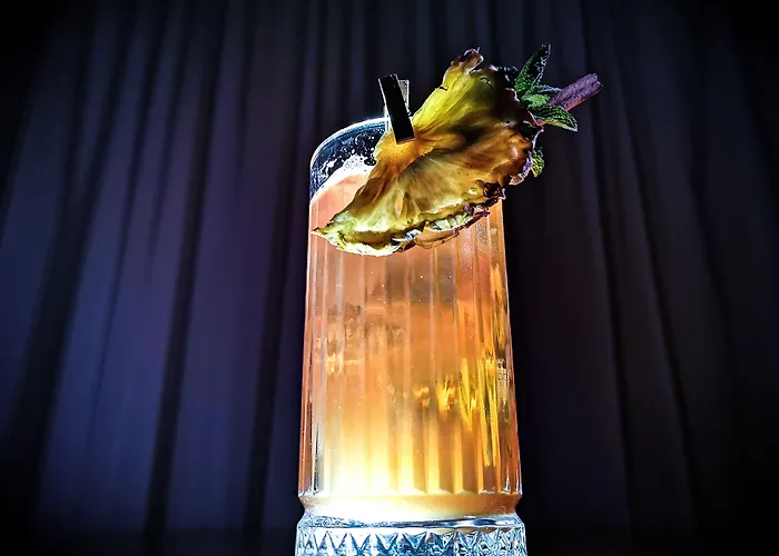 Poziom 511 Jura Wellness & 4* Ogrodzieniec